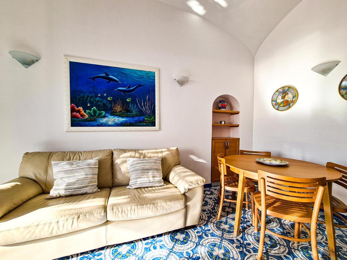 Il Dipinto Lägenhet Capri Exteriör bild